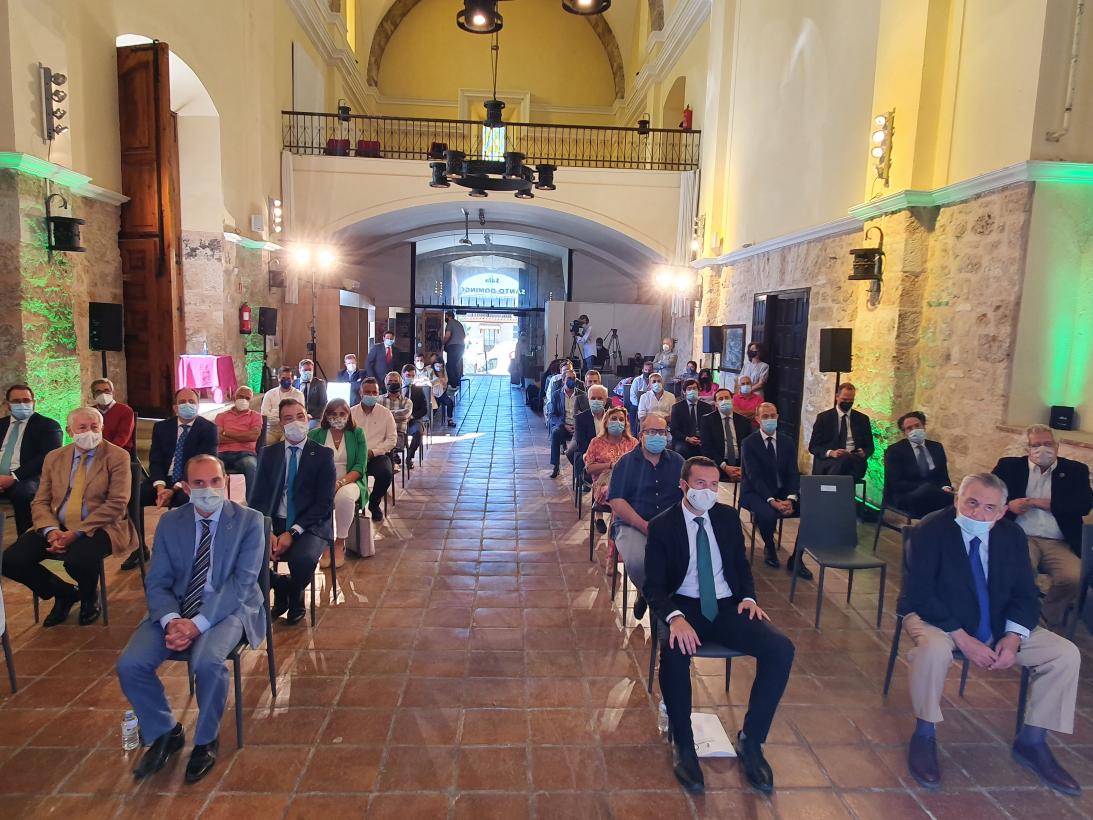 Participantes en el acto de Solaria en Cifuentes.
