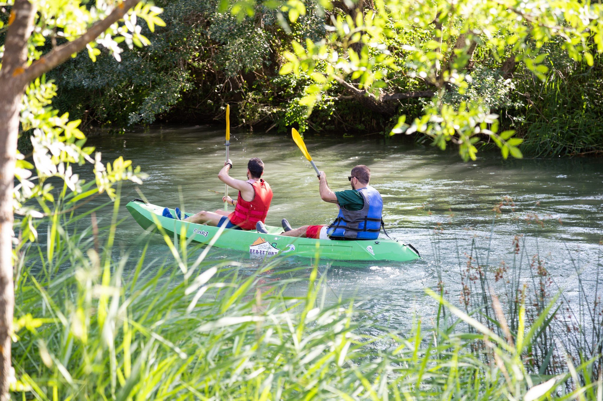 Descenso popular del río Tajo, en Trillo, el 10 de julio de 2021.