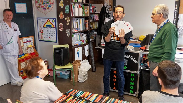 El Mago Rafa, en el Hospital de Guadalajara.