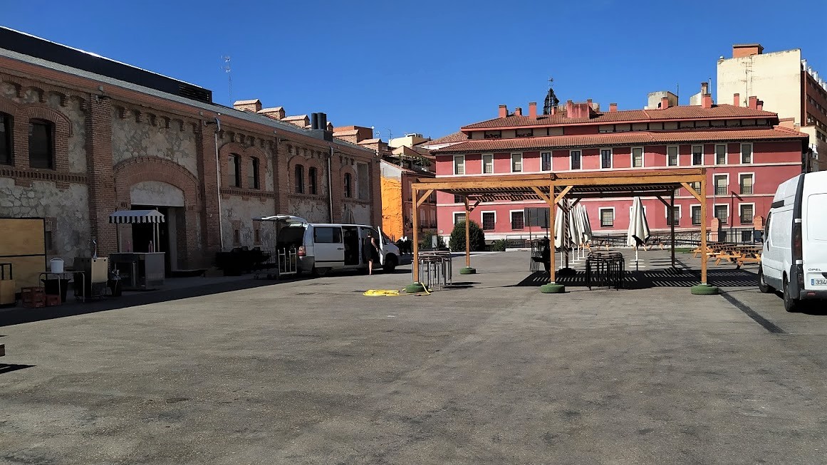 Campa del Mercado de abastos, sin ningún uso. (Foto: La Crónic@)