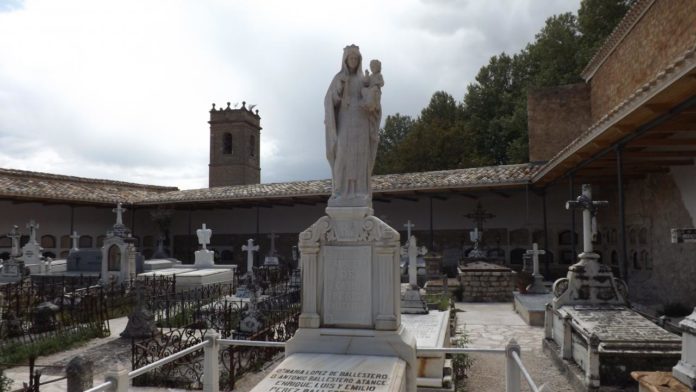 Cementerio de Brihuega. (Foto: La Crónic@)