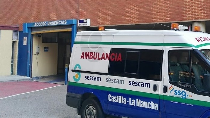 Acceso a las Urgencias del Hospital de Guadalajara. (Foto: La Crónic@)