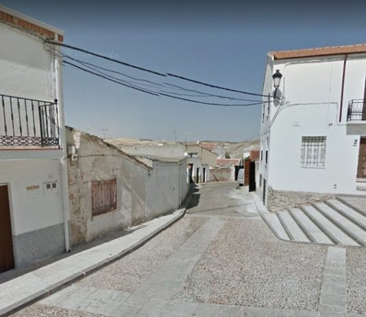 Calle de Driebes, uno de los pueblos incluidos en este convenio.