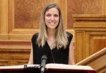 Esteban irá al Senado y la alcaldesa de Sigüenza al Congreso para desbloquear el choque con Ferraz María Jesús Merino, en su etapa como diputada regional.
