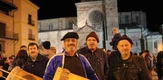 La ronda de Sigüenza mantiene vivo el espíritu seguntino de la Navidad
