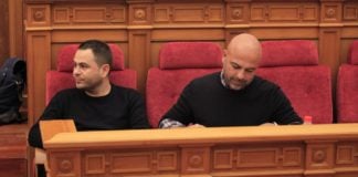 David Llorente y García Molina, juntos pero con marcadas diferencias en la bancada de Podemos en las Cortes de Castilla-La Mancha la pasada legislatura.