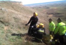 Imagen de archivo del rescate de un parapentista en La Muela en el año 2020, justo antes de la pandemia.