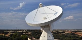 Una de las antenas del Observatorio de Yebes.