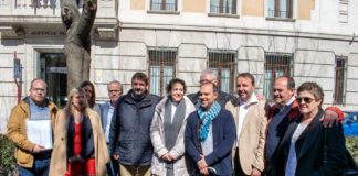 Serán senadores Rafael Esteban, Riansares Serrano y Julio García por el PSOE, con Román por el PP