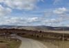 Se van a acabar los baches en las carreteras de algunos pueblos Cielo y tierra en la Sierra Norte de Guadalajara. Perderse por esta comarca es encontrarse.
