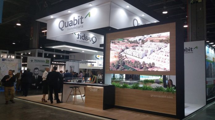 Stand de Quabit en una feria del sector.