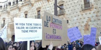 El Día de la Mujer, también en Salmerón (antes de manifestarse en Guadalajara) Manifestación del 8M en Guadalajara en 2019. (Foto: La Crónic@)