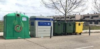 Contenedores de basura y para reciclado en Cabanillas del Campo.