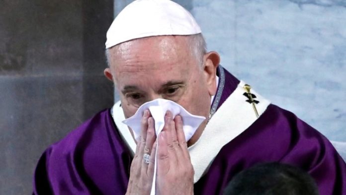 El resfriado del papa Francisco ha sido más que notorio en estos últimos días.