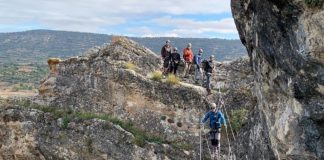 Castilla-La Mancha regula ahora el turismo activo «postcoronavirus» Vía ferrata de la Boca del Infierno, en Sacedón.