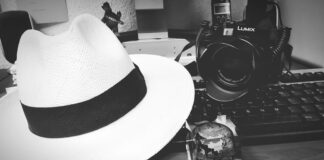 Bártulos de El Paseante en la Redacción de LA CRÓNICA.