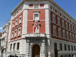 Delegación de Hacienda en la calle Mayor de Guadalajara. Agencia Tributaria. (Foto: La Crónic@)