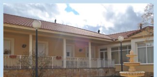 Jardín de la residencia La Paz, de Mandayona.