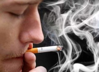 Fumador de tabaco.