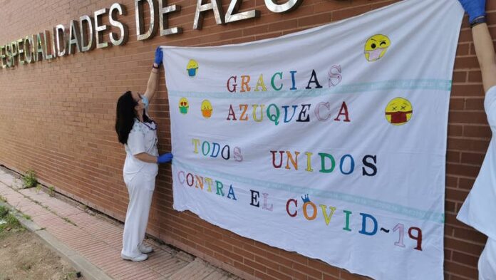 Pancarta en el CEDT de Azuqueca de Henares durante la pandemia del coronavirus.