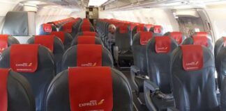 Confirmado: el infectado que salió de Ciudad Real y voló a Lanzarote, da positivo en otro PCR Interior de un avión de Iberia Express, como los que utiliza para sus vuelos entre Madrid y Lanzarote.