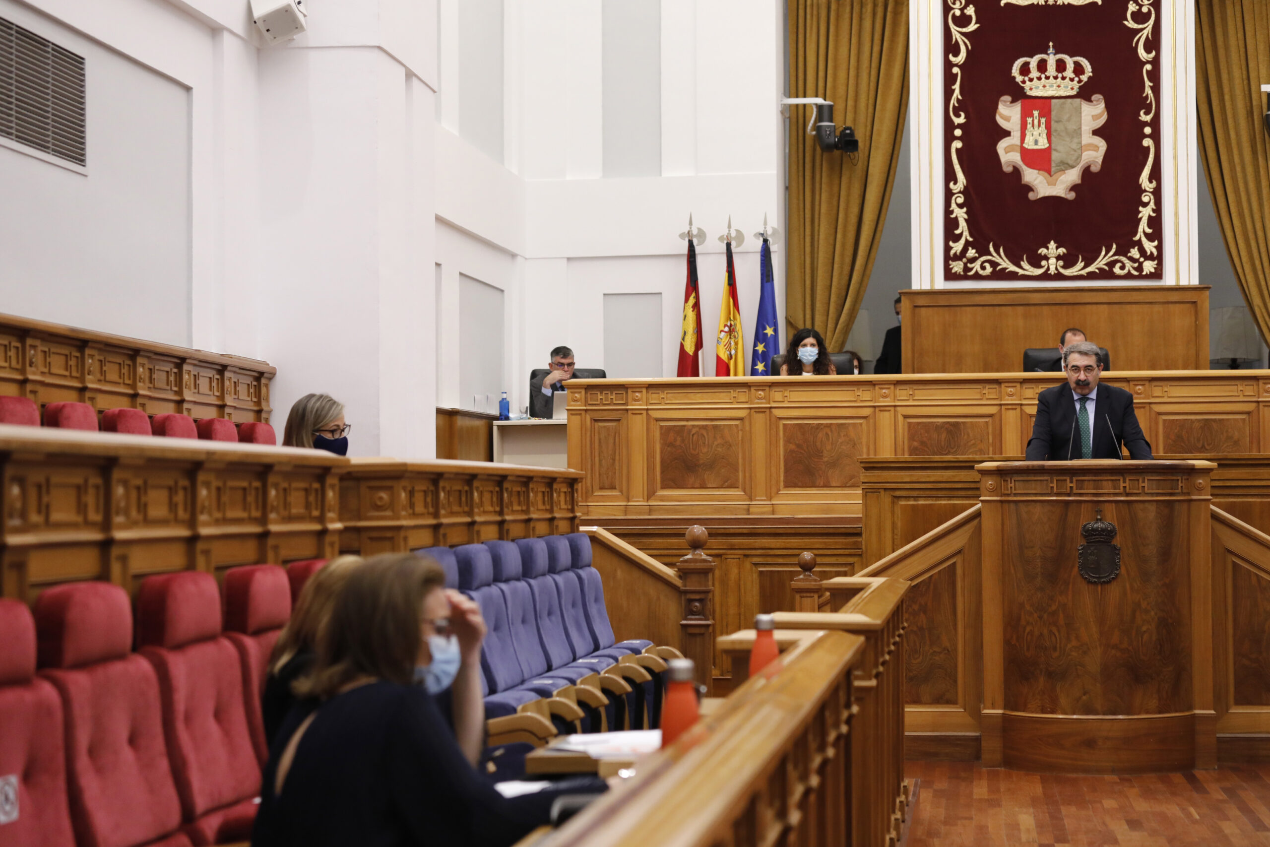 Un momento de la intervención del consejero Fernández Sanz.