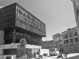 El Edificio Negro, sede del Centro Cívico, el 29 de junio de 2020. (Foto: La Crónic@)