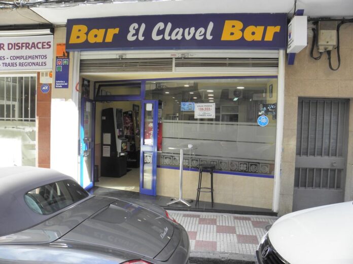 Bar El Clavel, en Guadalajara.