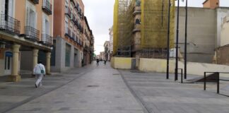 La Calle Mayor, a la altura de la Plaza Mayor, al final de la pandemia, en junio de 2020. (Foto: La Crónic@)