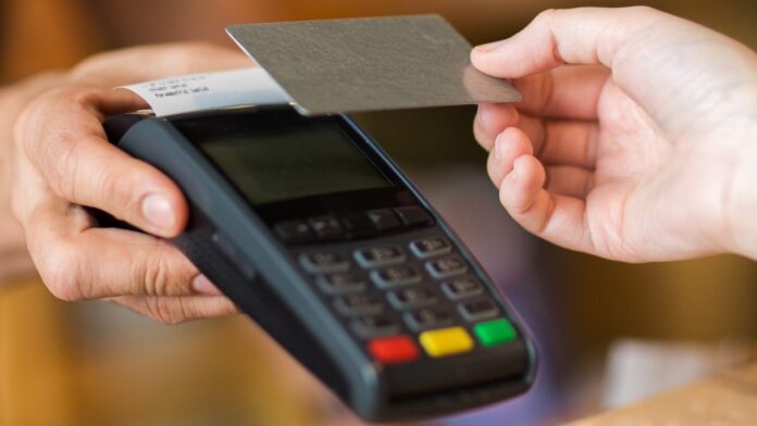 Modelo de TPV para tarjeta sin contacto.