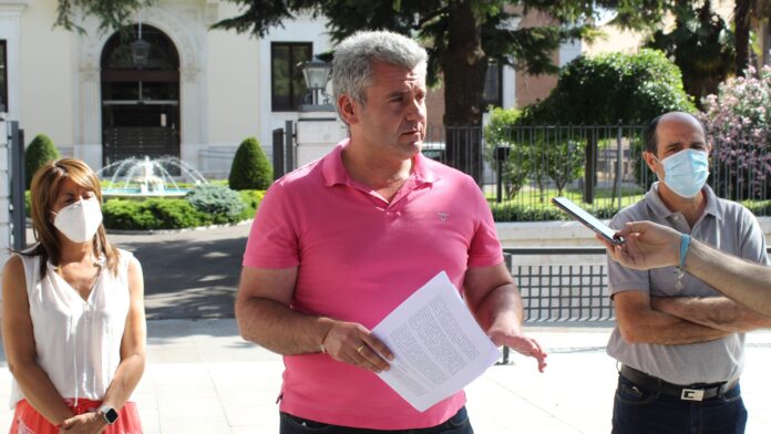Alfonso Esteban, durante su rueda de prensa en la Plaza de Moreno el 9 de julio de 2020. (Foto: EP)