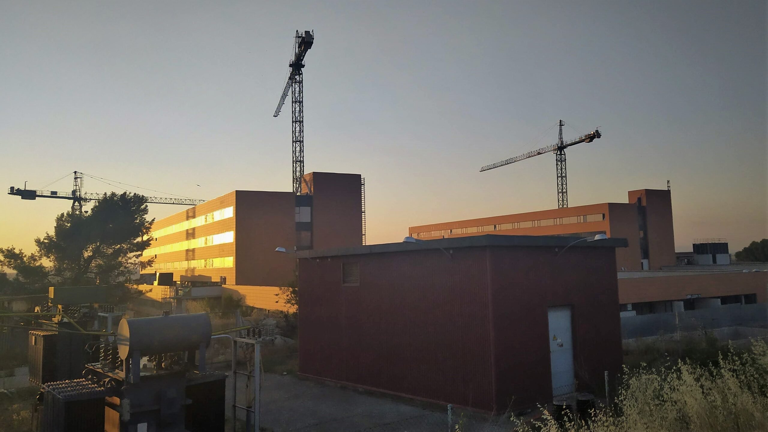 Obras de ampliación del Hospital de Guadalajara en julio de 2020. (Foto: La Crónic@)