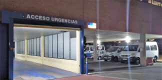 Acceso a las Urgencias del Hospital de Guadalajara, en julio de 2020. (Foto: La Crónic@)