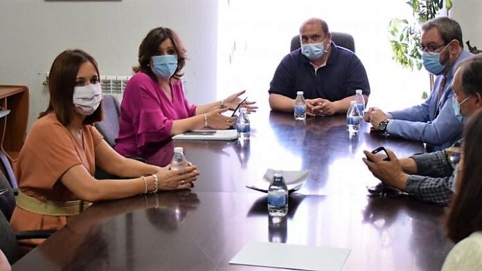 Reunión propiciada por Patricia Franco en Molina de Aragón.