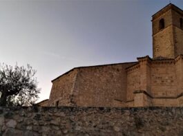 Exterior de la iglesia de San Miguel, en Brihuega. (Foto: La Crónic@)