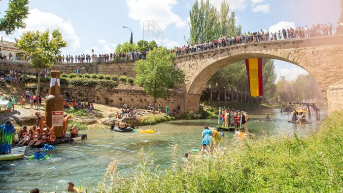 Descenso del Tajo, en las fiestas de Trillo.