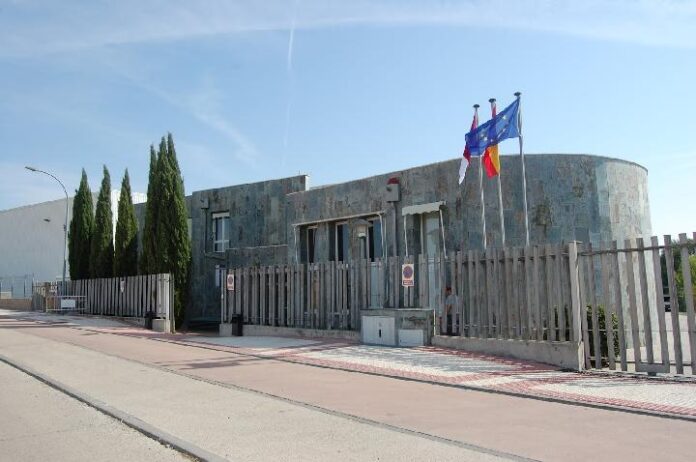 Exterior del CADIG La Chopera, en Yunquera de Henares.