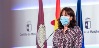 Cuidado con las fiestas de los pueblos, piden desde la Junta para parar el COVID Blanca Fernández, en su comparecencia de este jueves.