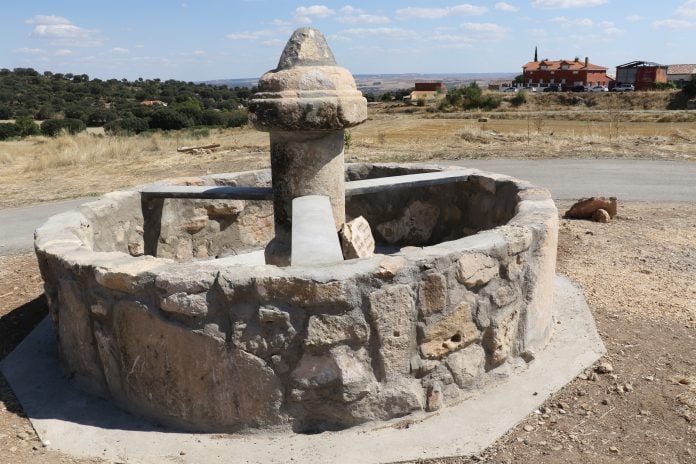 Fuente de Torrebeleña, recuperada por los propios vecinos.
