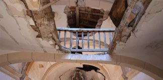 Interior de la ermita de la Soledad de Campillo de Dueñas.