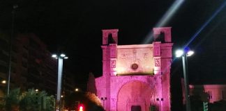 San Ginés, de rosa en una anterior edición, la de 2016.