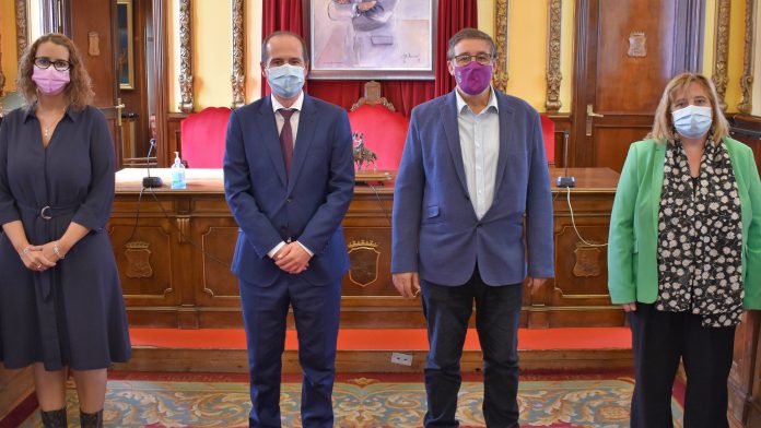 Participantes en la firma del convenio sobre el Tenorio Mendocino para 2020.