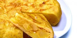 La tortilla de patata, tan sencilla y tan difícil al mismo tiempo.