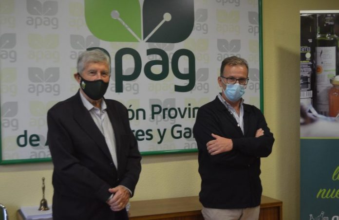 Zahonero y Laso, en el momento del relevo.