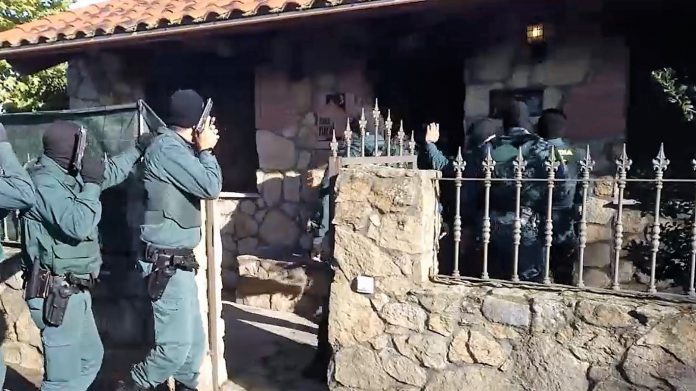 Los albaneses que formaban esta banda de asaltadores de casas han sido detenidos en un pueblo de Toledo.
