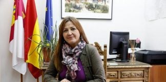 Marta Corella, alcaldesa de Orea. (Foto: Joaquín Terán)