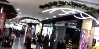 Uno de los movimientos de cámara de la mujer, mientras se grababa en pleno frenesí.