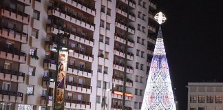 Mercadillo navideño en la Plaza de Santo Domingo de Guadalajara.
