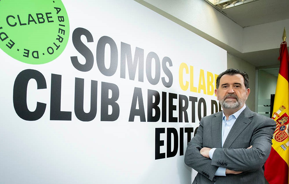 Arsenio Escolar, primer presidente de CLABE.