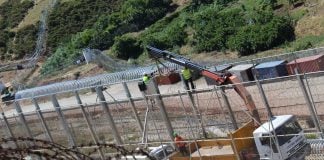 Vista parcial del nuevo vallado de Ceuta.